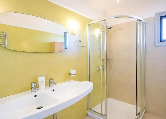 Twenty Two فيلة كالامي