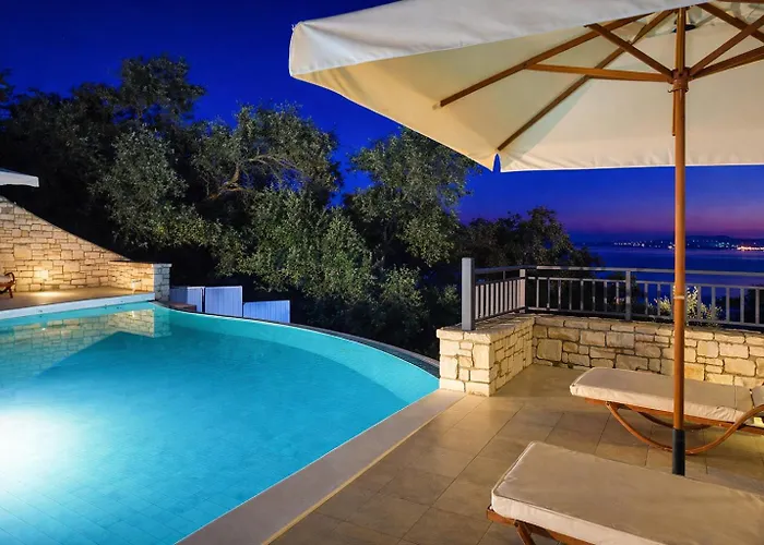 Twenty Two فيلة *